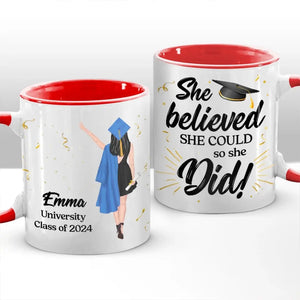 Un nouveau moi commence par un nouveau voyage - Tasse personnalisée avec accents pour la famille - Cadeau de remise de diplôme pour les membres de la famille, les frères et sœurs