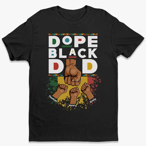 Nous sommes forts, attentionnés et gentils - T-shirt unisexe personnalisé pour la famille, sweat à capuche, sweat-shirt - Fête des pères, cadeau pour papa, grand-père