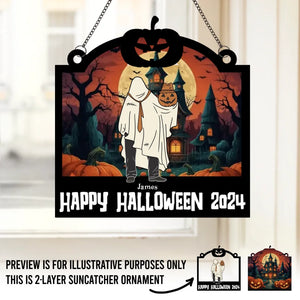 Effrayant et plein d'amour, notre famille est géniale pour Halloween ! Attrape-soleil personnalisé à suspendre à une fenêtre ! Cadeau d'Halloween pour les membres de la famille
