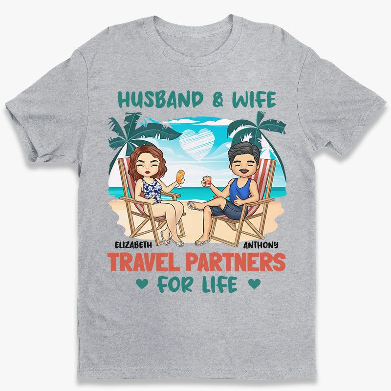 Mari et femme - Partenaires de voyage pour la vie - T-shirt, sweat à capuche et sweat-shirt unisexe personnalisé pour couple - Vacances d'été, cadeau pour mari et femme, anniversaire