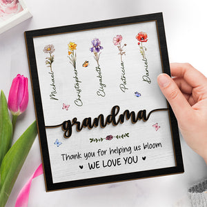 Merci de nous aider à fleurir - Plaque en bois personnalisée à 2 couches avec support - Cadeau de pendaison de crémaillère pour maman et grand-mère