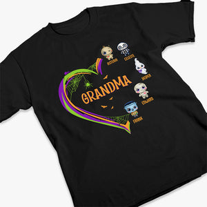 Grand-mère et petits-enfants, le duo parfait pour Halloween ! T-shirt, sweat à capuche et sweat-shirt unisexe personnalisé pour la famille ! Cadeau d'Halloween, cadeau pour grand-mère