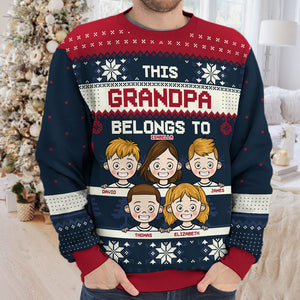 Cette grand-mère appartient au style vert - Sweat-shirt moche personnalisé pour la famille - Pull en laine unisexe - Cadeau de Noël pour grand-mère et grands-parents