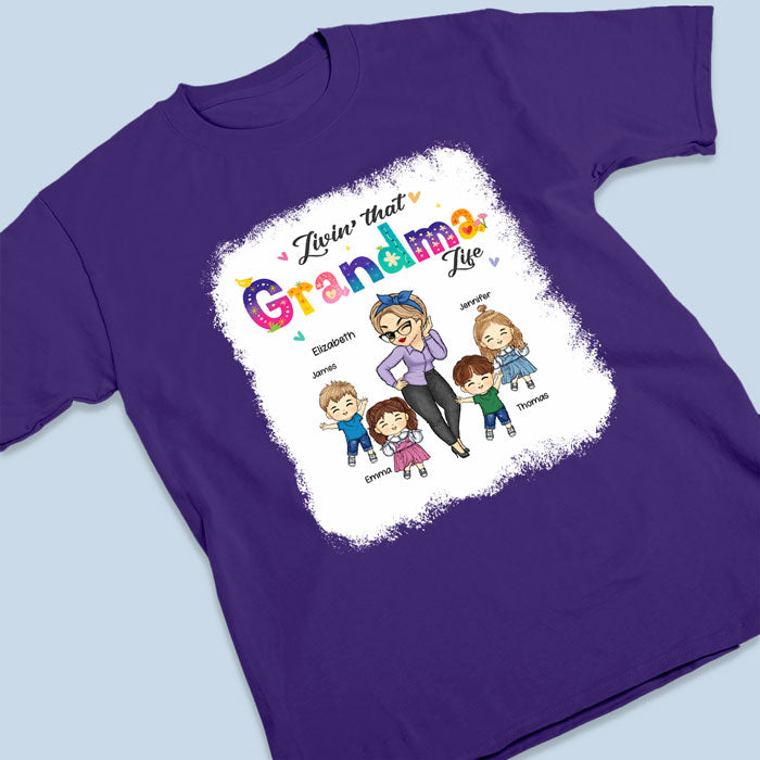 Vivre la vie de grand-mère aimante - T-shirt personnalisé avec fausse eau de Javel - Cadeau de fête des mères et d'anniversaire pour grand-mère