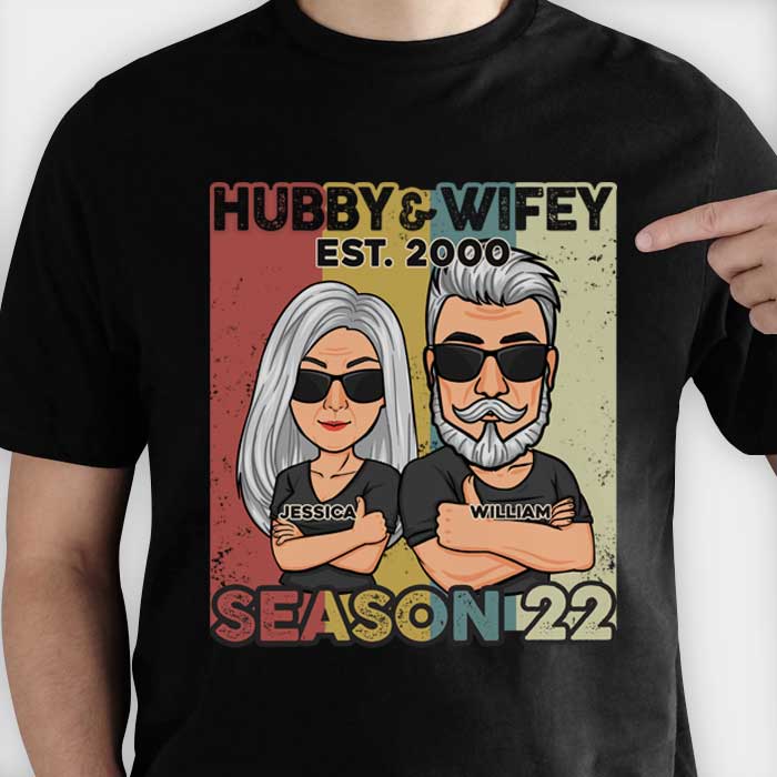 Saison Hubby &amp; Wifey - T-shirt unisexe personnalisé, sweat à capuche, sweat-shirt - Cadeau pour couple, mari et femme, anniversaire, fiançailles, mariage, cadeau de mariage