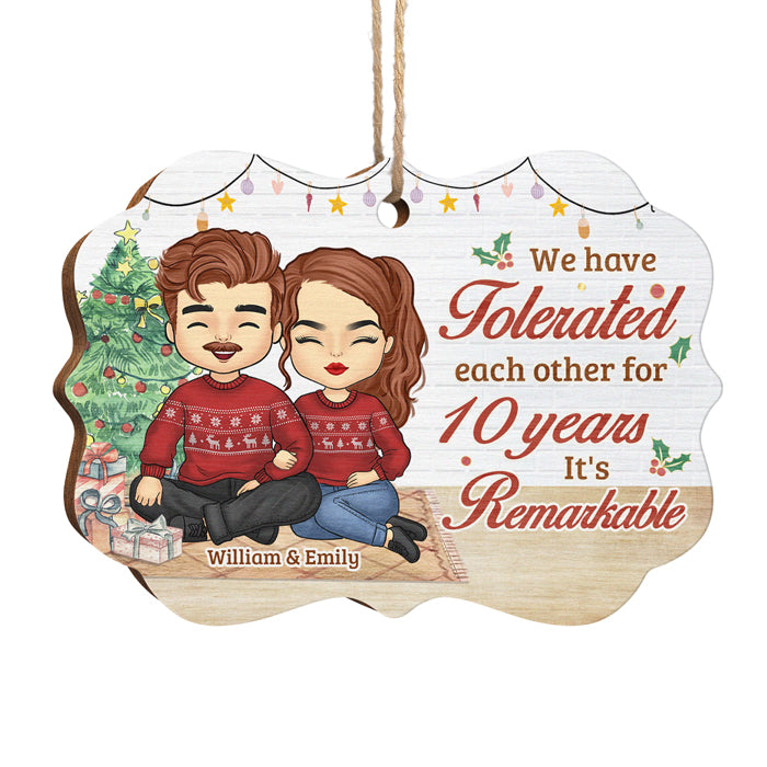 Nous nous sommes tolérés les uns les autres - Décoration de Noël en bois personnalisée en forme de Benelux - Cadeau pour couple, mari et femme, anniversaire, fiançailles, mariage, cadeau de mariage, cadeau de Noël