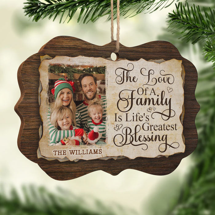 L'amour d'une famille est la plus grande bénédiction de la vie - Décoration de Noël personnalisée en bois en forme de Benelux - Télécharger une image, cadeau pour la famille, cadeau de Noël