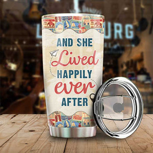 A Girl Who Loves Traveling - Personalized Tumbler - Gift For Bestie